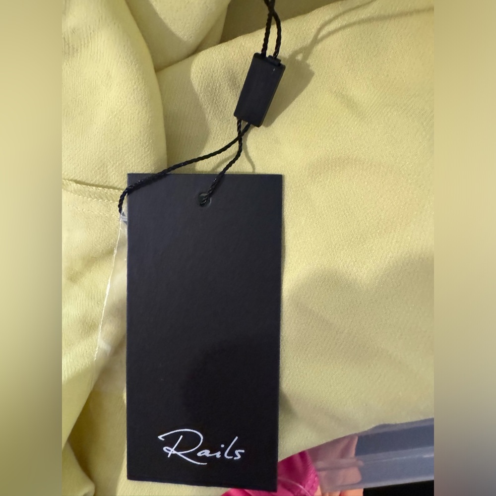 NWT Rails Kimia Top In Chartreuse. Size Large - Picture 9 of 10